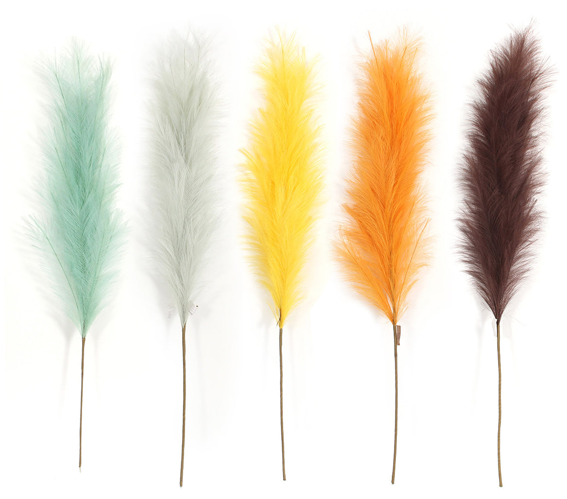 High Quality Handmade Customizable colors and sizes Artificial Pampas Grass Fluffy and Thick Faux Pampas Grass for Wedding Event Party