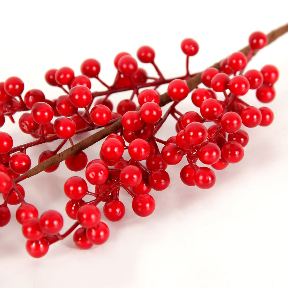 China Hot Artificial Red Berries Stems For Festival Wedding Christmas Decoration